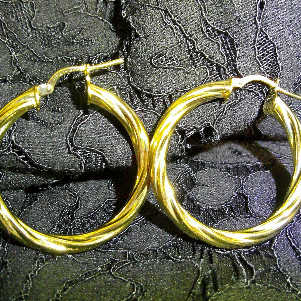 MODA AL MASSIMO 18K yellow Gold over Bronze Twisted Hoop Earrings 1 PAIR NWT